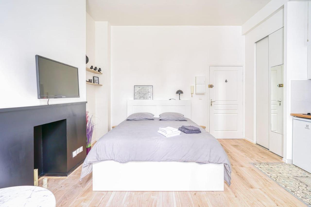 La Reine Blanche Appartement Dammarie-lè-Lys Buitenkant foto